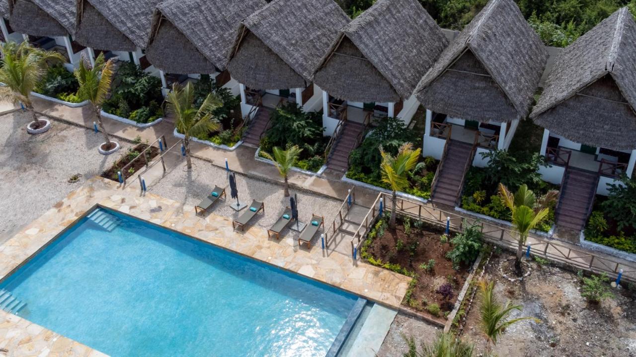 Jabali Bungalows Lodge Paje Bagian luar foto
